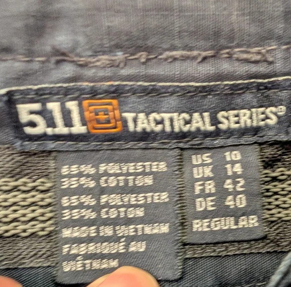 5.11 Tactical Straight-Leg Cargo Pants in Navy - Picture 6 of 8